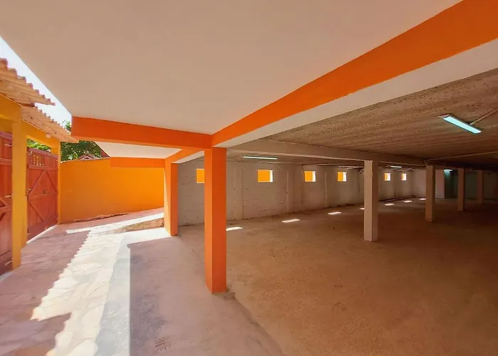 Mamanguá - Flat com Piscina, 50mts da praia, cozinha gourmet, churrasqueira privativa, ar con, WiFi, netflix, garagem